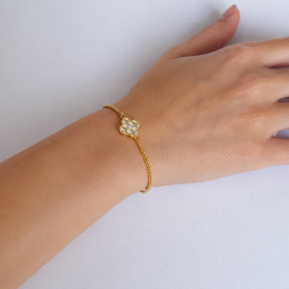 Made in Japan nickel-free pearl flower bracelet styling