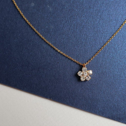 Flower stone pendant necklace, made in Japan, UNIQKY