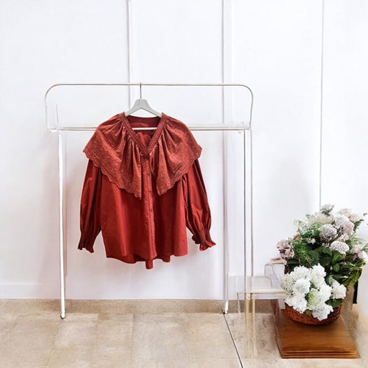 Cotton collar-lace blouse in black, UNIQKY