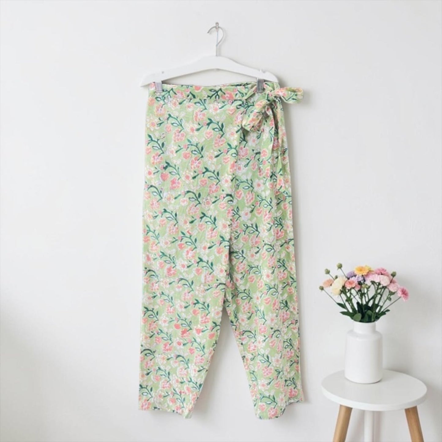Cotton wrap pants detail, UNIQKY