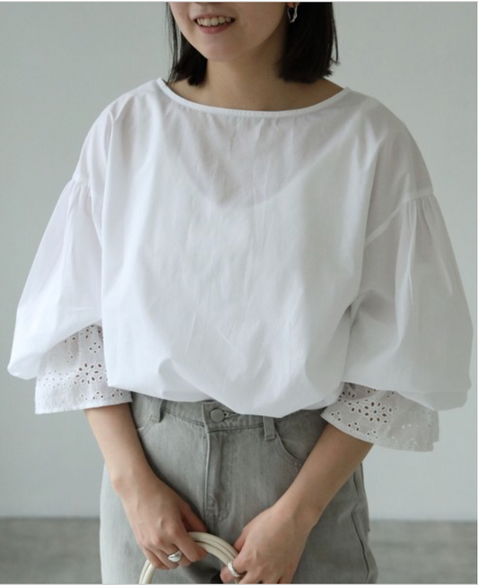 Cotton 2-way candy-sleeve blouse in white, UNIQKY