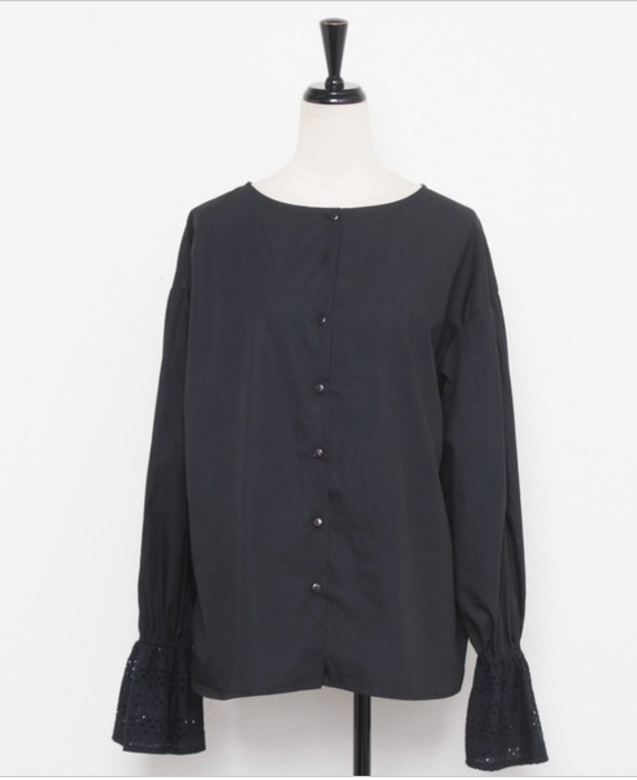 The 2-Way Candy-Sleeve Blouse