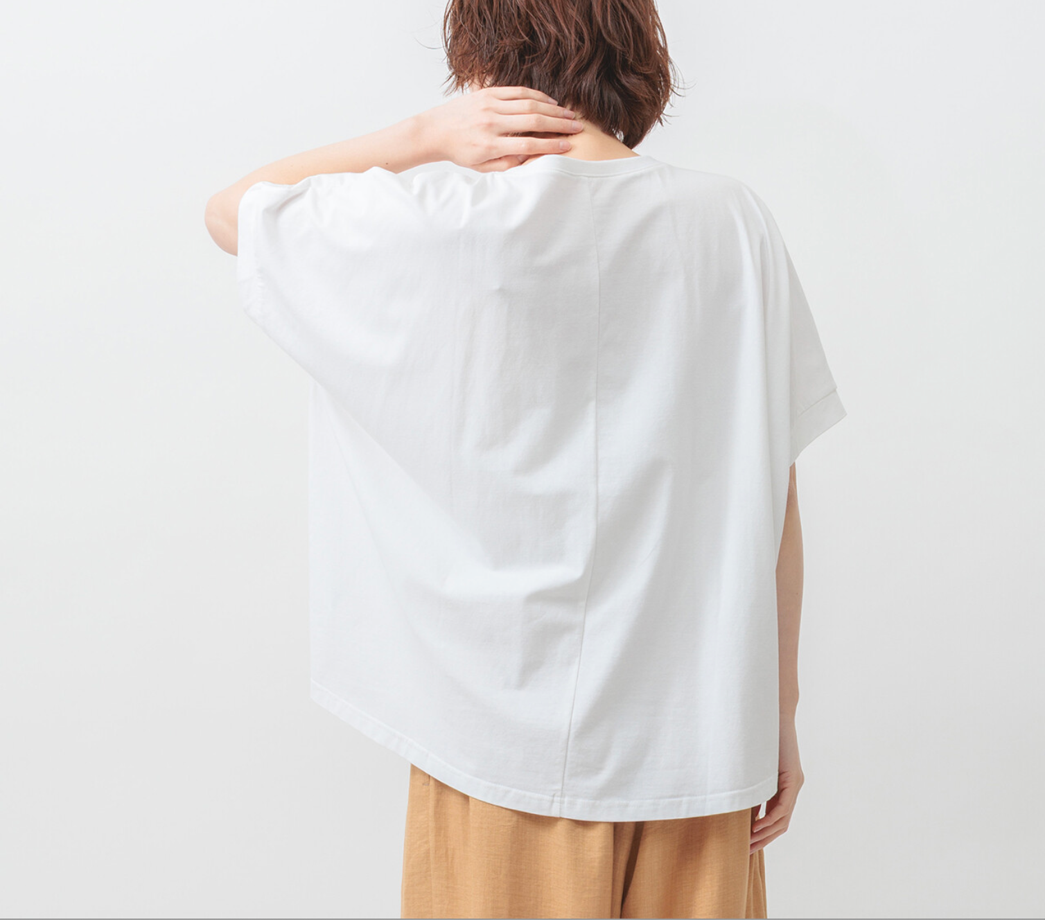 Dolman cotton tee detail, UNIQKY